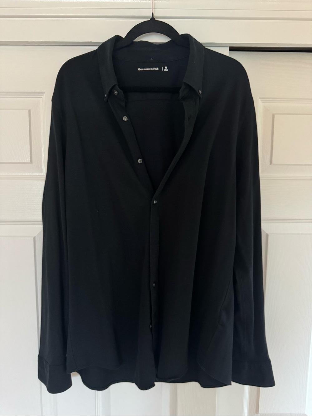 Abercrombie & Fitch Men's Black Button-Up Shirt - Size XL